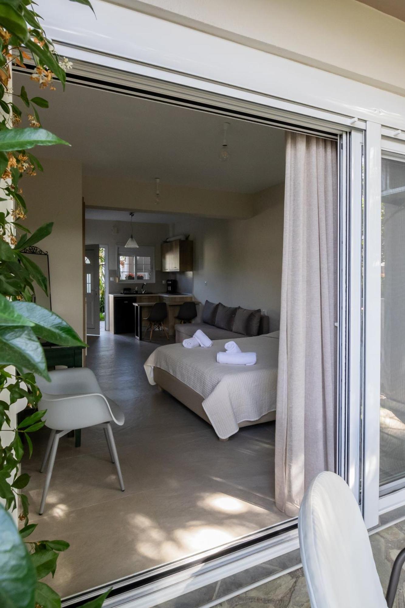 Apartament Garden House